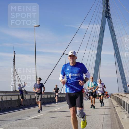 03.10.2025 - Köhlbrandbrückenlauf Michael Burmester http://msf.ph/oto/9099436 03.10.2025 12:45:35 Position 2  meine-sportfotos.de