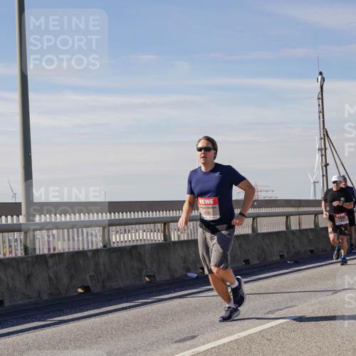 03.10.2025 - Köhlbrandbrückenlauf Michael Burmester http://msf.ph/oto/9099467 03.10.2025 12:45:37 Position 2 4738 meine-sportfotos.de