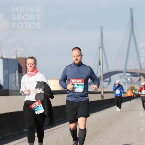 03.10.2025 - Köhlbrandbrückenlauf Jannik Wohlers http://msf.ph/oto/9099473 03.10.2025 10:26:13 Position 3 17, 3474 meine-sportfotos.de