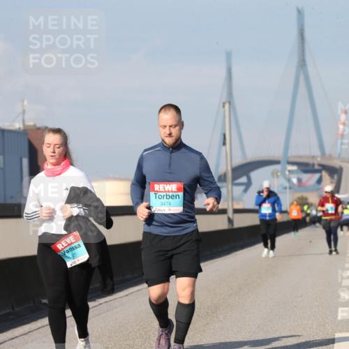 03.10.2025 - Köhlbrandbrückenlauf Jannik Wohlers http://msf.ph/oto/9099477 03.10.2025 10:26:13 Position 3 77, 3474 meine-sportfotos.de