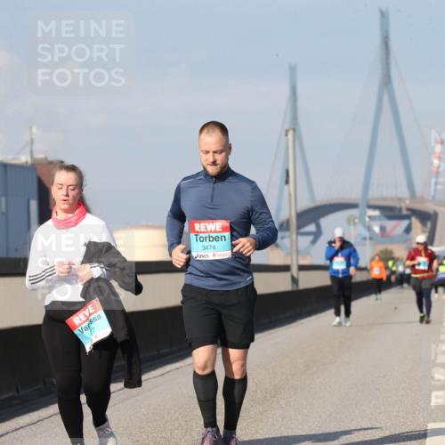 03.10.2025 - Köhlbrandbrückenlauf Jannik Wohlers http://msf.ph/oto/9099480 03.10.2025 10:26:13 Position 3 3474 meine-sportfotos.de
