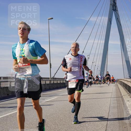 03.10.2025 - Köhlbrandbrückenlauf Michael Burmester http://msf.ph/oto/9099531 03.10.2025 12:45:39 Position 2 4451, 6024 meine-sportfotos.de