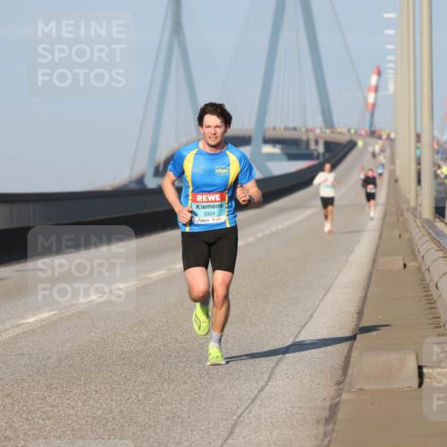 03.10.2025 - Köhlbrandbrückenlauf Lena Gebhardt http://msf.ph/oto/9099642 03.10.2025 09:35:34 Position 2 3304 meine-sportfotos.de