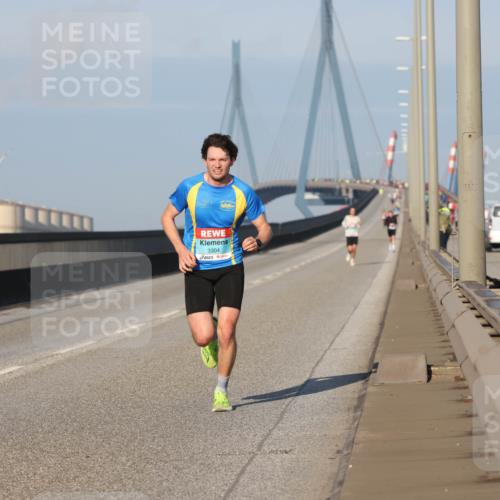 03.10.2025 - Köhlbrandbrückenlauf Lena Gebhardt http://msf.ph/oto/9099767 03.10.2025 09:35:35 Position 2 3304 meine-sportfotos.de