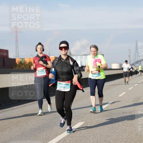 03.10.2025 - Köhlbrandbrückenlauf Jannik Wohlers http://msf.ph/oto/9100139 03.10.2025 10:20:46 Position 3 2795 meine-sportfotos.de