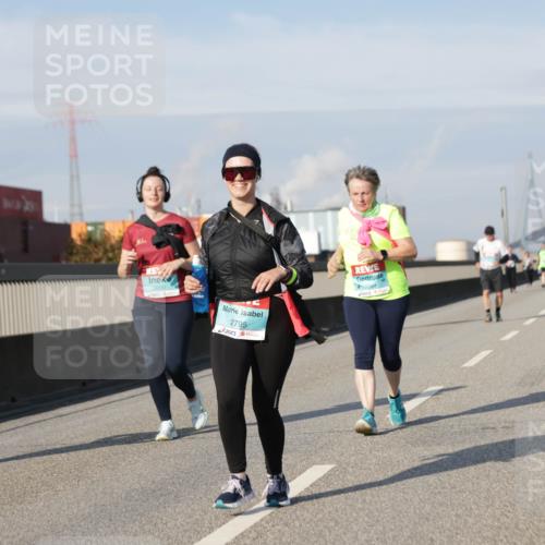 03.10.2025 - Köhlbrandbrückenlauf Jannik Wohlers http://msf.ph/oto/9100150 03.10.2025 10:20:46 Position 3 3290, 2795 meine-sportfotos.de