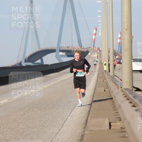 03.10.2025 - Köhlbrandbrückenlauf Lena Gebhardt http://msf.ph/oto/9100205 03.10.2025 09:35:55 Position 2  meine-sportfotos.de