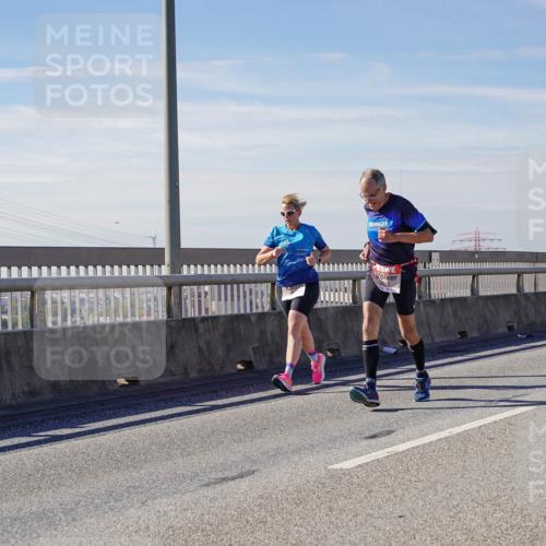 03.10.2025 - Köhlbrandbrückenlauf Michael Burmester http://msf.ph/oto/9100281 03.10.2025 12:46:04 Position 2  meine-sportfotos.de