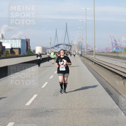 03.10.2025 - Köhlbrandbrückenlauf Jannik Wohlers http://msf.ph/oto/9100478 03.10.2025 10:20:58 Position 3  meine-sportfotos.de