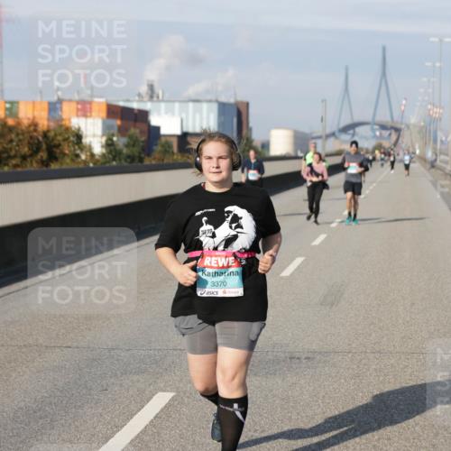 03.10.2025 - Köhlbrandbrückenlauf Jannik Wohlers http://msf.ph/oto/9100531 03.10.2025 10:21:02 Position 3 3370 meine-sportfotos.de