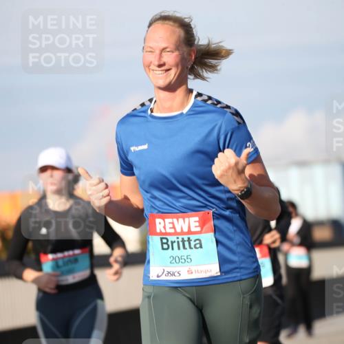 03.10.2025 - Köhlbrandbrückenlauf Jannik Wohlers http://msf.ph/oto/9100748 03.10.2025 10:03:06 Position 3 2055 meine-sportfotos.de