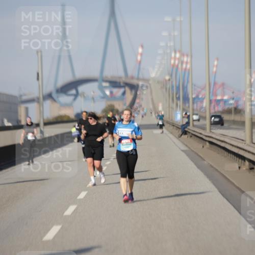 03.10.2025 - Köhlbrandbrückenlauf Jannik Wohlers http://msf.ph/oto/9100851 03.10.2025 10:21:30 Position 3  meine-sportfotos.de