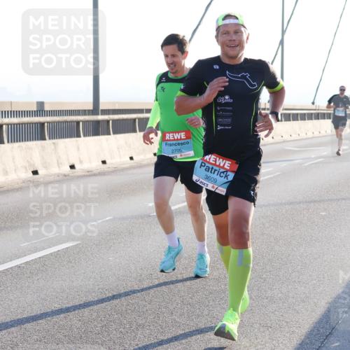 03.10.2025 - Köhlbrandbrückenlauf Strokosch-Dieckow http://msf.ph/oto/9100883 03.10.2025 09:20:00 Position 1 2705, 3609, 3756 meine-sportfotos.de