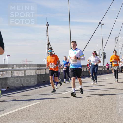03.10.2025 - Köhlbrandbrückenlauf Michael Burmester http://msf.ph/oto/9100902 03.10.2025 12:46:24 Position 2 520, 6083 meine-sportfotos.de
