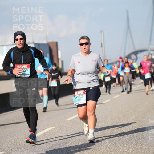 03.10.2025 - Köhlbrandbrückenlauf Jannik Wohlers http://msf.ph/oto/9100999 03.10.2025 10:03:19 Position 3 1846 meine-sportfotos.de