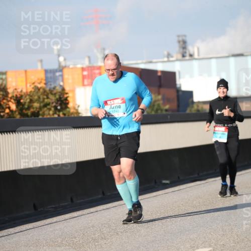 03.10.2025 - Köhlbrandbrückenlauf Jannik Wohlers http://msf.ph/oto/9101082 03.10.2025 10:03:23 Position 3 1740 meine-sportfotos.de