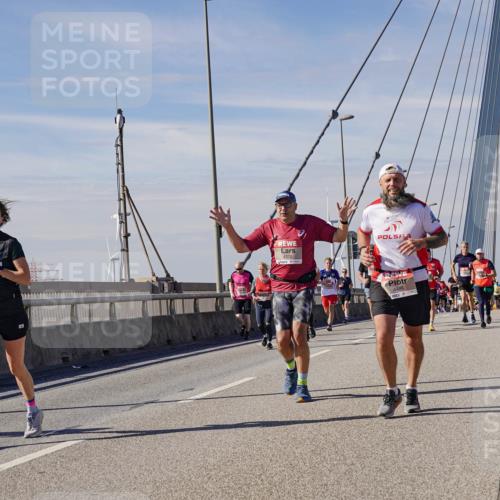 03.10.2025 - Köhlbrandbrückenlauf Michael Burmester http://msf.ph/oto/9101103 03.10.2025 12:46:33 Position 2 4370, 4486 meine-sportfotos.de