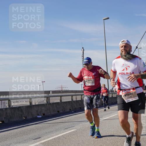 03.10.2025 - Köhlbrandbrückenlauf Michael Burmester http://msf.ph/oto/9101141 03.10.2025 12:46:35 Position 2 4370, 4486 meine-sportfotos.de
