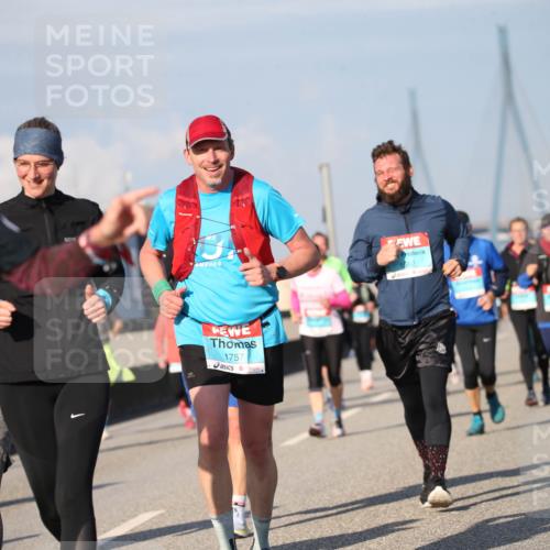 03.10.2025 - Köhlbrandbrückenlauf Jannik Wohlers http://msf.ph/oto/9101185 03.10.2025 10:03:31 Position 3 0, 1757, 1663 meine-sportfotos.de