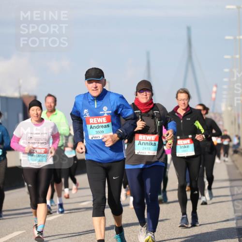 03.10.2025 - Köhlbrandbrückenlauf Jannik Wohlers http://msf.ph/oto/9101265 03.10.2025 10:03:36 Position 3 2024, 3574, 3509, 2415, 1463 meine-sportfotos.de