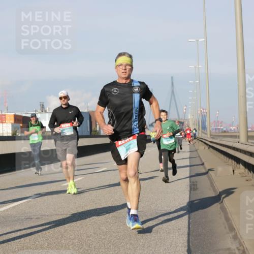 03.10.2025 - Köhlbrandbrückenlauf Jannik Wohlers http://msf.ph/oto/9101273 03.10.2025 09:48:55 Position 3  meine-sportfotos.de