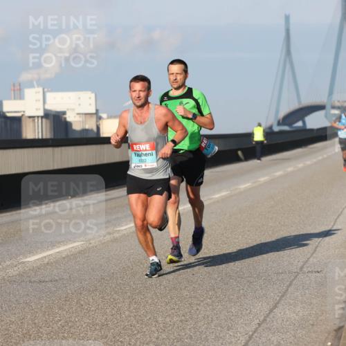 03.10.2025 - Köhlbrandbrückenlauf Lena Gebhardt http://msf.ph/oto/9101307 03.10.2025 09:36:33 Position 2 1022 meine-sportfotos.de