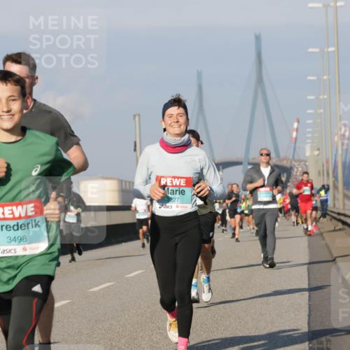 03.10.2025 - Köhlbrandbrückenlauf Jannik Wohlers http://msf.ph/oto/9101346 03.10.2025 09:48:57 Position 3 3498, 3227 meine-sportfotos.de