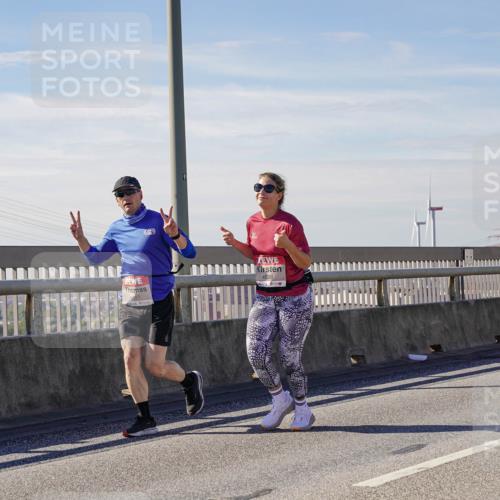03.10.2025 - Köhlbrandbrückenlauf Michael Burmester http://msf.ph/oto/9101443 03.10.2025 12:46:48 Position 2 4538 meine-sportfotos.de