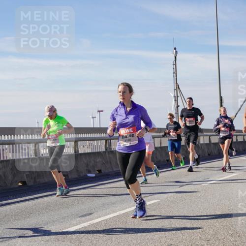 03.10.2025 - Köhlbrandbrückenlauf Michael Burmester http://msf.ph/oto/9101520 03.10.2025 12:46:51 Position 2 5941, 4188 meine-sportfotos.de