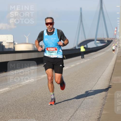 03.10.2025 - Köhlbrandbrückenlauf Lena Gebhardt http://msf.ph/oto/9101598 03.10.2025 09:36:40 Position 2 6, 1041 meine-sportfotos.de