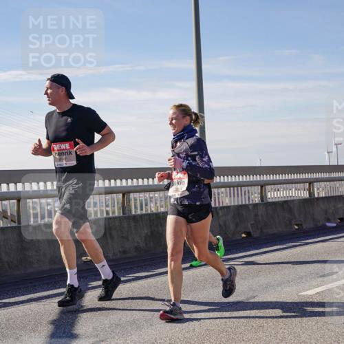 03.10.2025 - Köhlbrandbrückenlauf Michael Burmester http://msf.ph/oto/9101613 03.10.2025 12:46:55 Position 2  meine-sportfotos.de