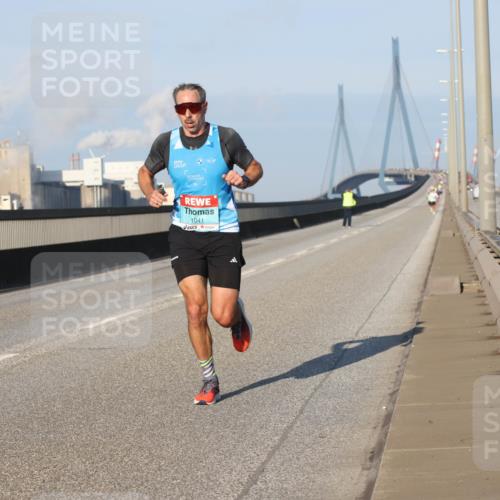 03.10.2025 - Köhlbrandbrückenlauf Lena Gebhardt http://msf.ph/oto/9101617 03.10.2025 09:36:41 Position 2 7, 1041 meine-sportfotos.de