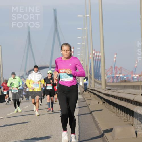 03.10.2025 - Köhlbrandbrückenlauf Jannik Wohlers http://msf.ph/oto/9101938 03.10.2025 09:49:17 Position 3 3766 meine-sportfotos.de