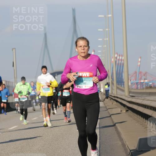 03.10.2025 - Köhlbrandbrückenlauf Jannik Wohlers http://msf.ph/oto/9101987 03.10.2025 09:49:18 Position 3 8766 meine-sportfotos.de