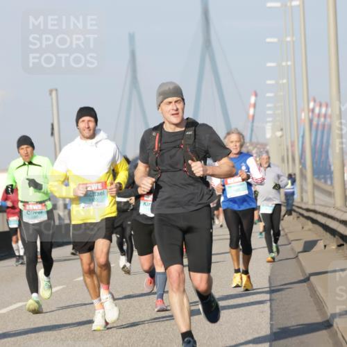 03.10.2025 - Köhlbrandbrückenlauf Jannik Wohlers http://msf.ph/oto/9102050 03.10.2025 09:49:21 Position 3 1702 meine-sportfotos.de