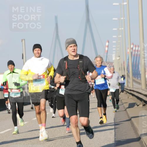 03.10.2025 - Köhlbrandbrückenlauf Jannik Wohlers http://msf.ph/oto/9102055 03.10.2025 09:49:21 Position 3 1091, 1702, 1025 meine-sportfotos.de