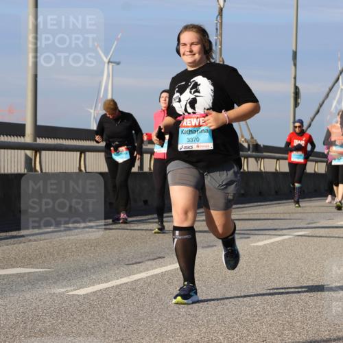 03.10.2025 - Köhlbrandbrückenlauf Strokosch-Dieckow http://msf.ph/oto/9102157 03.10.2025 10:08:23 Position 2 3370, 2394 meine-sportfotos.de