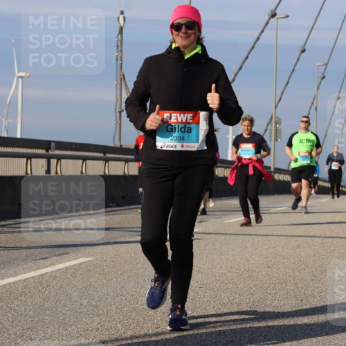 03.10.2025 - Köhlbrandbrückenlauf Strokosch-Dieckow http://msf.ph/oto/9102194 03.10.2025 10:08:25 Position 2 2429, 2394 meine-sportfotos.de