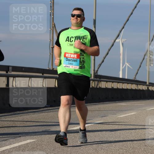 03.10.2025 - Köhlbrandbrückenlauf Strokosch-Dieckow http://msf.ph/oto/9102282 03.10.2025 10:08:31 Position 2 234, 2992, 2620 meine-sportfotos.de