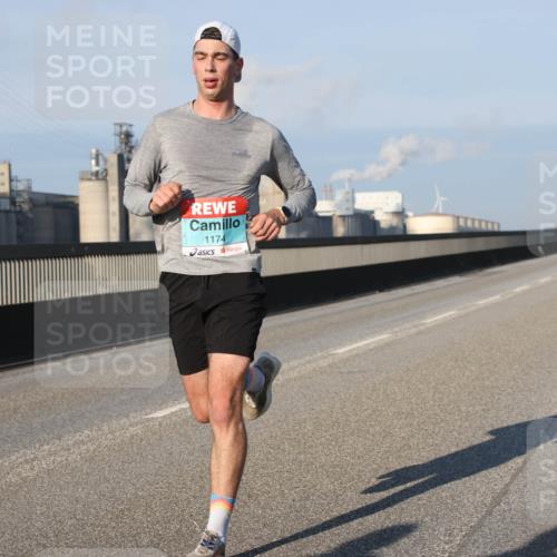 03.10.2025 - Köhlbrandbrückenlauf Lena Gebhardt http://msf.ph/oto/9102294 03.10.2025 09:37:11 Position 2 1174 meine-sportfotos.de