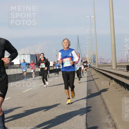 03.10.2025 - Köhlbrandbrückenlauf Jannik Wohlers http://msf.ph/oto/9102307 03.10.2025 09:49:28 Position 3 1353, 1025 meine-sportfotos.de
