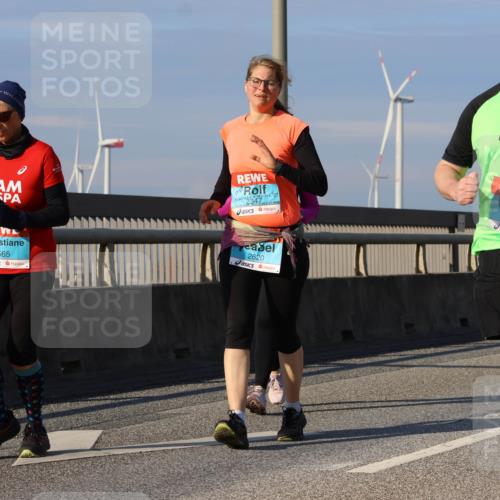 03.10.2025 - Köhlbrandbrückenlauf Strokosch-Dieckow http://msf.ph/oto/9102313 03.10.2025 10:08:32 Position 2 2565, 3, 2992, 2620 meine-sportfotos.de