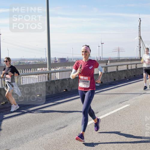 03.10.2025 - Köhlbrandbrückenlauf Michael Burmester http://msf.ph/oto/9102327 03.10.2025 12:47:22 Position 2 5029 meine-sportfotos.de