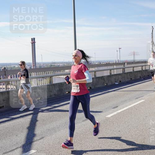 03.10.2025 - Köhlbrandbrückenlauf Michael Burmester http://msf.ph/oto/9102344 03.10.2025 12:47:22 Position 2 5029 meine-sportfotos.de