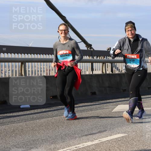 03.10.2025 - Köhlbrandbrückenlauf Strokosch-Dieckow http://msf.ph/oto/9102416 03.10.2025 10:08:49 Position 2 2452, 2665 meine-sportfotos.de