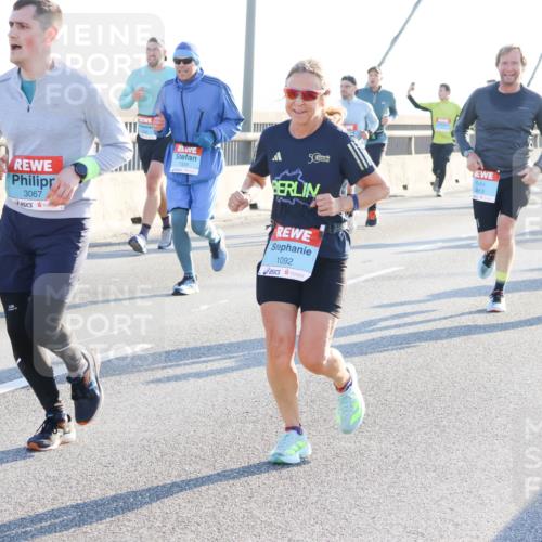 03.10.2025 - Köhlbrandbrückenlauf Strokosch-Dieckow http://msf.ph/oto/9102571 03.10.2025 09:24:36 Position 1 066, 3067, 1328, 1092, 3813, 1294 meine-sportfotos.de