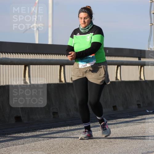03.10.2025 - Köhlbrandbrückenlauf Strokosch-Dieckow http://msf.ph/oto/9102661 03.10.2025 10:09:12 Position 2 3623 meine-sportfotos.de