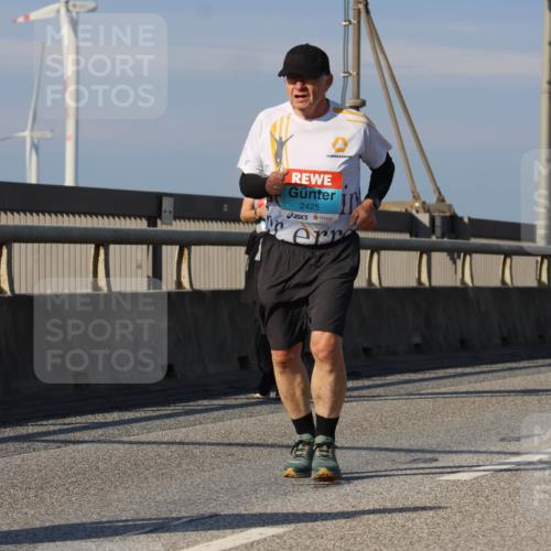 03.10.2025 - Köhlbrandbrückenlauf Strokosch-Dieckow http://msf.ph/oto/9102697 03.10.2025 10:09:15 Position 2 2425 meine-sportfotos.de