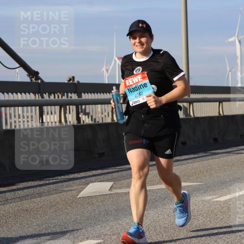03.10.2025 - Köhlbrandbrückenlauf Strokosch-Dieckow http://msf.ph/oto/9102832 03.10.2025 10:09:45 Position 2 2042 meine-sportfotos.de