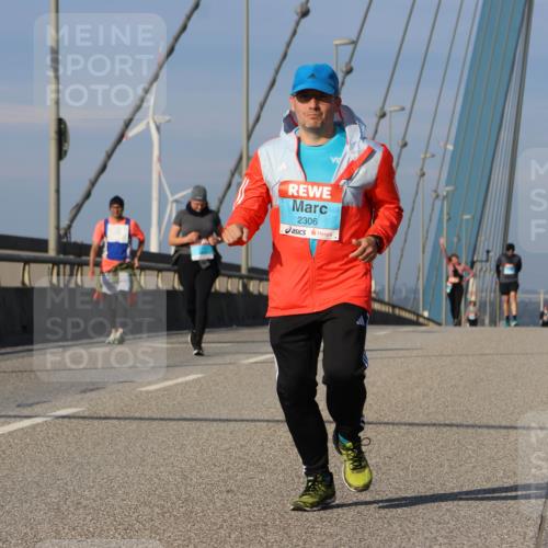 03.10.2025 - Köhlbrandbrückenlauf Strokosch-Dieckow http://msf.ph/oto/9102871 03.10.2025 10:09:49 Position 2 2306 meine-sportfotos.de